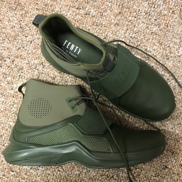puma army shoes